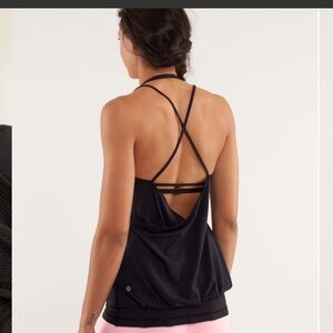 Lululemon Flow And Go Tank II
Black Size 8